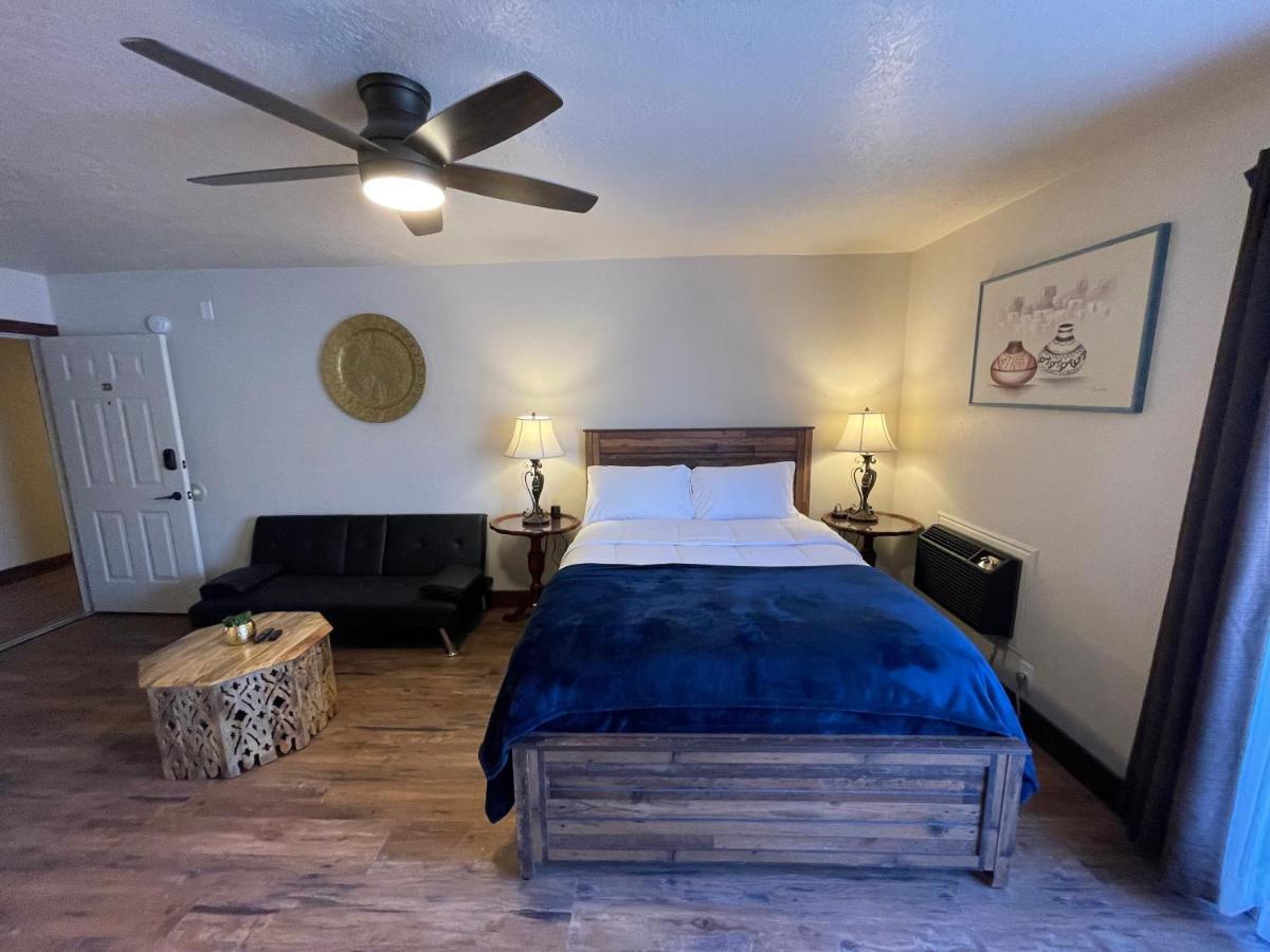 The Kanab Lodge Bagian luar foto