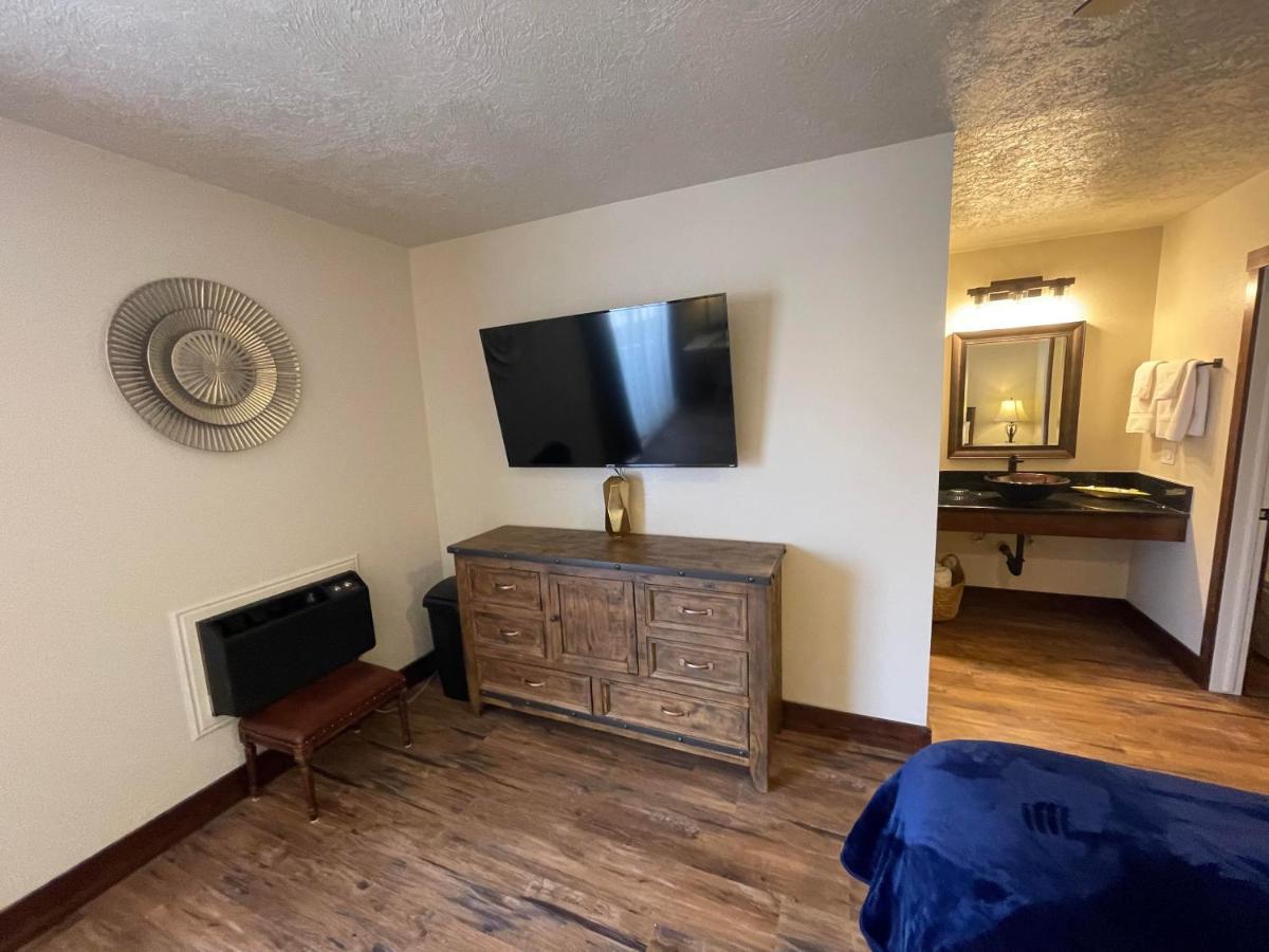 The Kanab Lodge Bagian luar foto