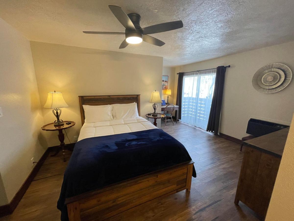 The Kanab Lodge Bagian luar foto