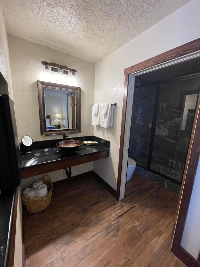 The Kanab Lodge Bagian luar foto